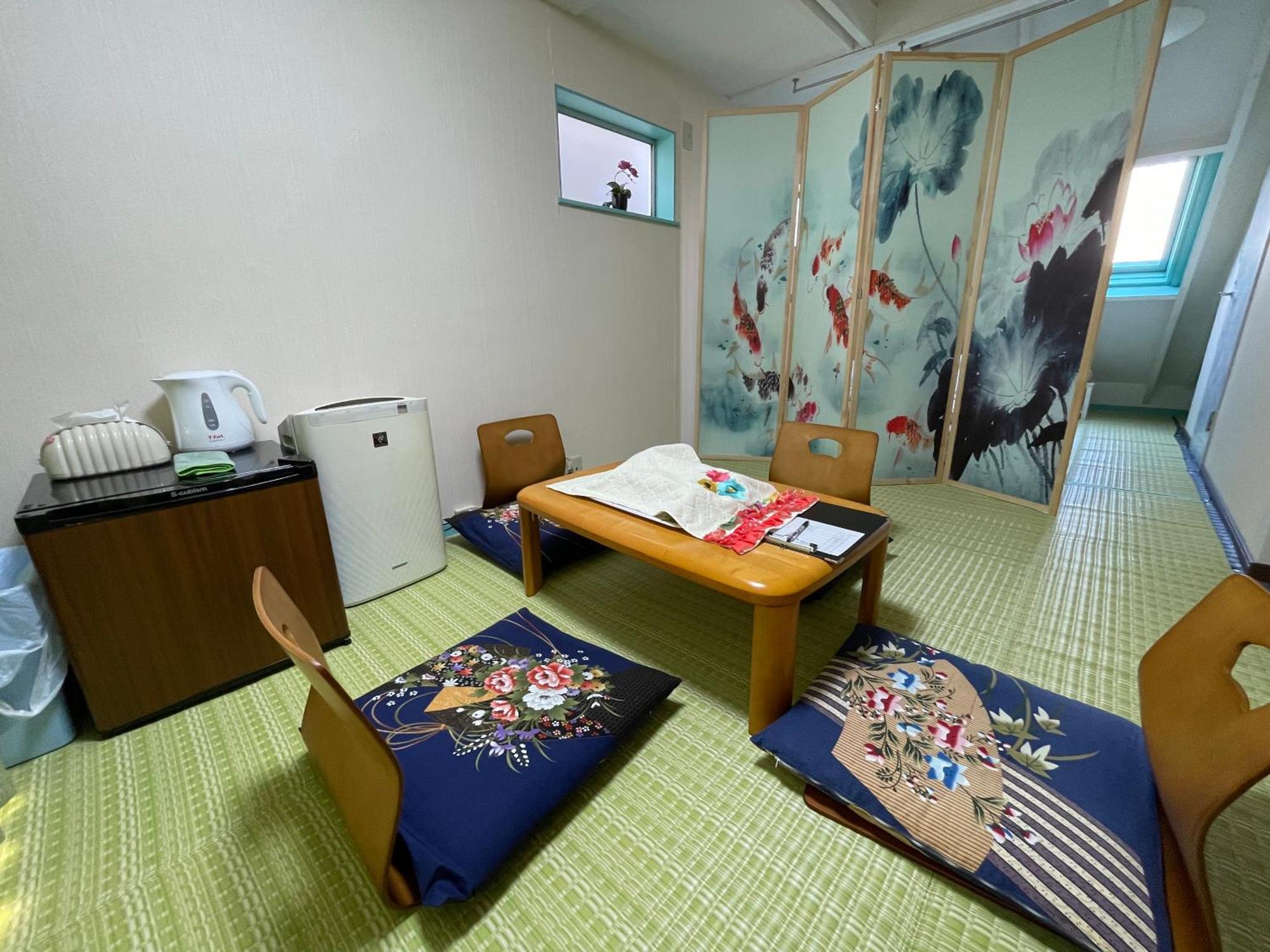 Apartamento 平安旅馆和风 *
